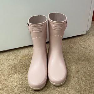 Hunter short rain boots